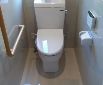 タカラホーローパネルを使いトイレのリフォーム　狭山市