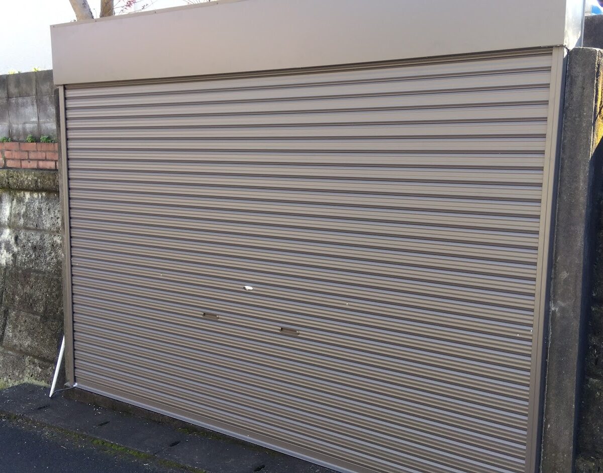 ガレージのシャッター交換工事 日高市