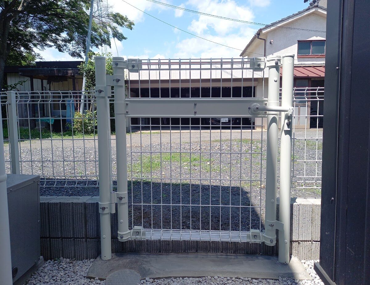 門扉設置工事　青梅市